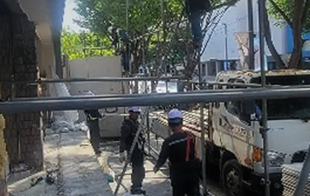 도당동 PC방 철거 작업 전후 5